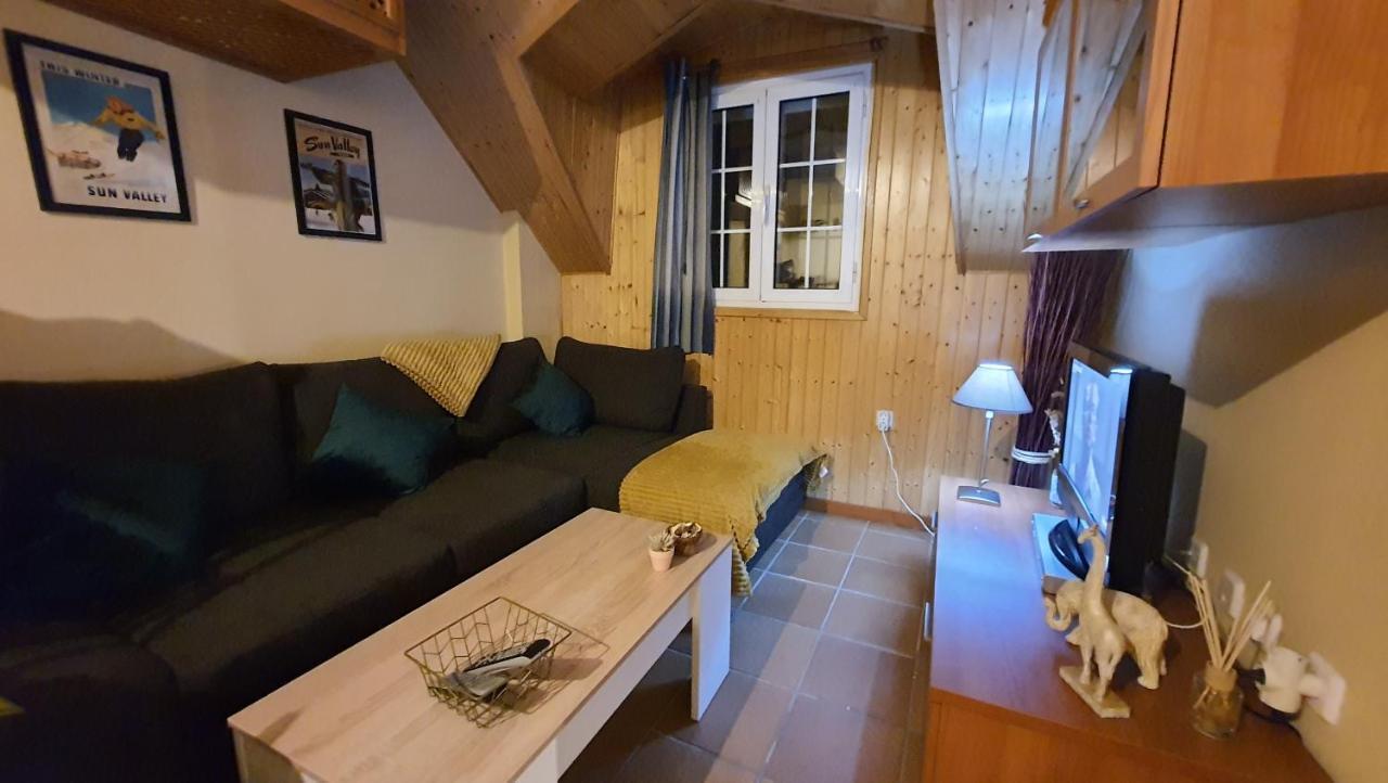 Acogedor Apartamento En Sierra Nevada Con Piscina Acceso Directo A Silla Exteriör bild