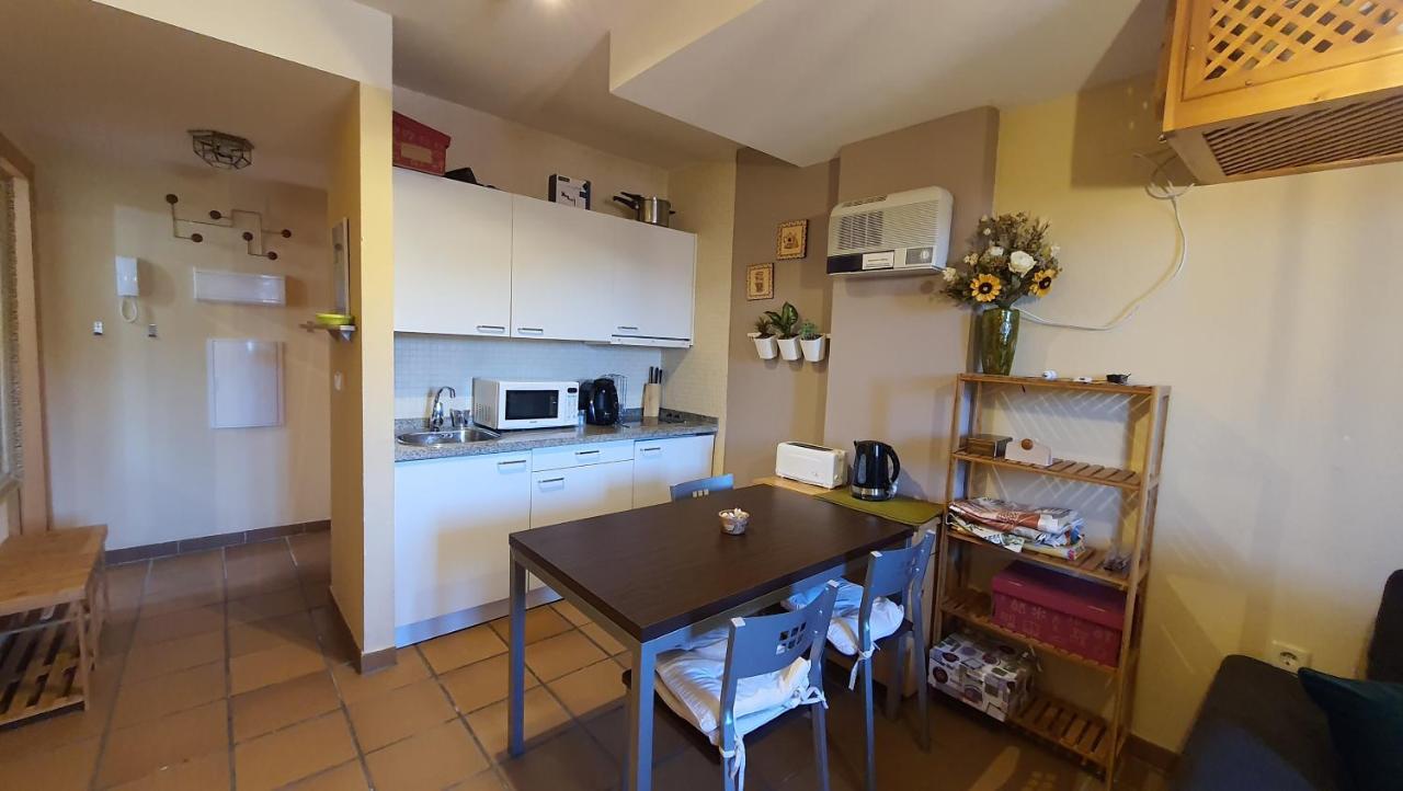 Acogedor Apartamento En Sierra Nevada Con Piscina Acceso Directo A Silla Exteriör bild